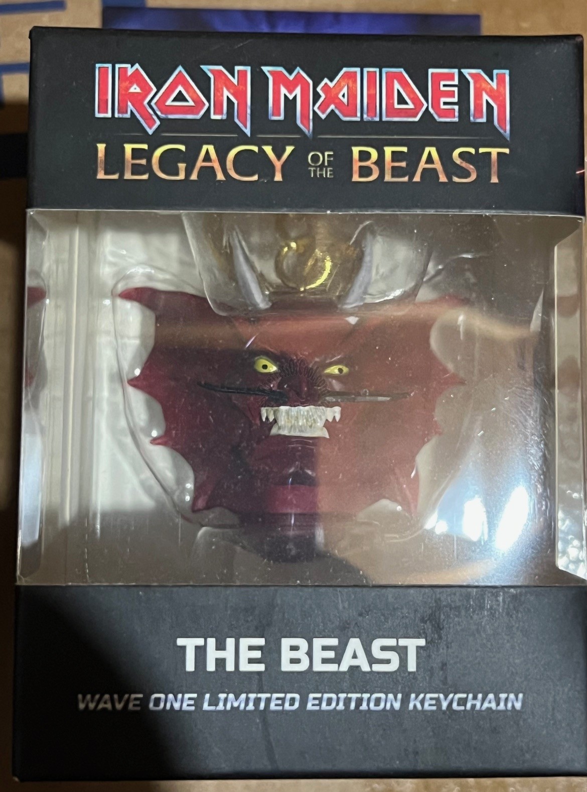 IRON MAIDEN LEGACY OF THE BEAST - BEAST HEAD KEYCHAIN