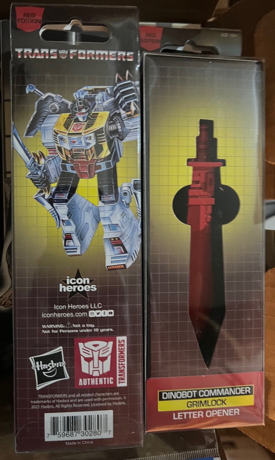 TRANSFORMERS GRIMLOCK RED SWORD PREVIEWS EXCLUSIVE LETTER OPENER 