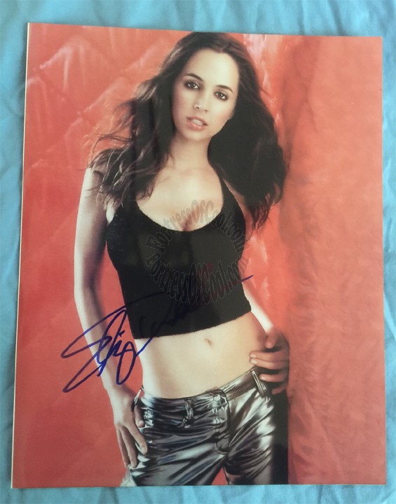 Eliza Dushku Autographed 8x10 Photo