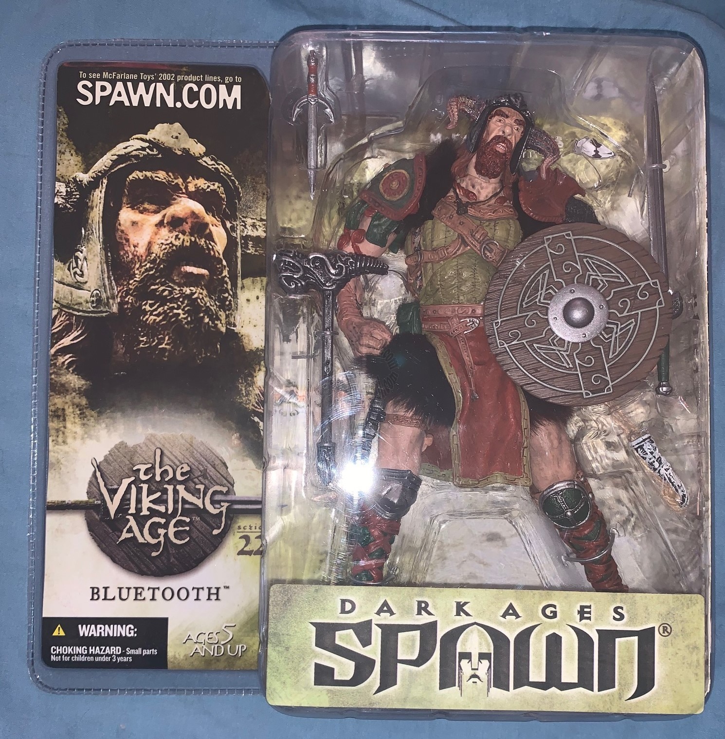 BLUETOOTH - SPAWN SERIES 22 - DARK AGES SPAWN: THE VIKING AGE FIGURE