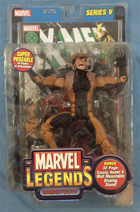 MARVEL LEGENDS SERIES V (5): SABERTOOTH FIGURE