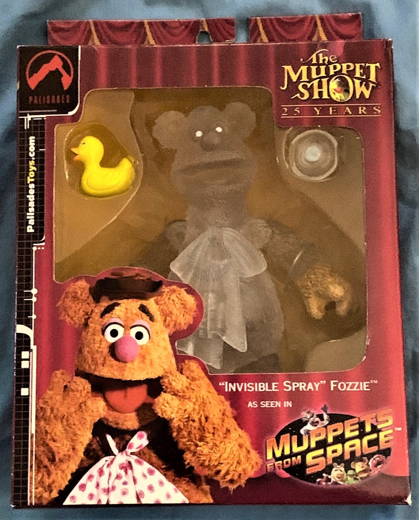 Invisible Spray Fozzie Bear The Muppets 2002 San Diego Comic-Con SDCC Exclusive Action Figure