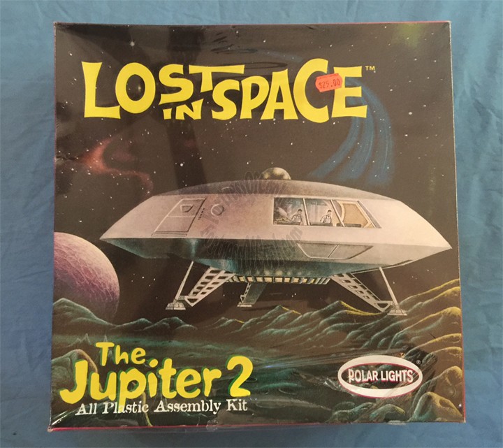 CLASSIC LOST IN SPACE JUPITER II MODEL KIT