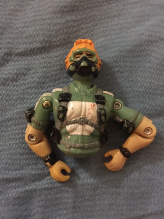 WET-SUIT FIGURE UPPER TORSO including both ARMS and HEAD (Version 1) - GI Joe - Series 5 - Vintage 1986