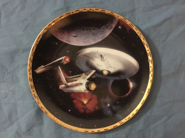 USS ENTERPRISE NCC-1701 ~ Star Trek 'The Voyagers' Series Plate Collection