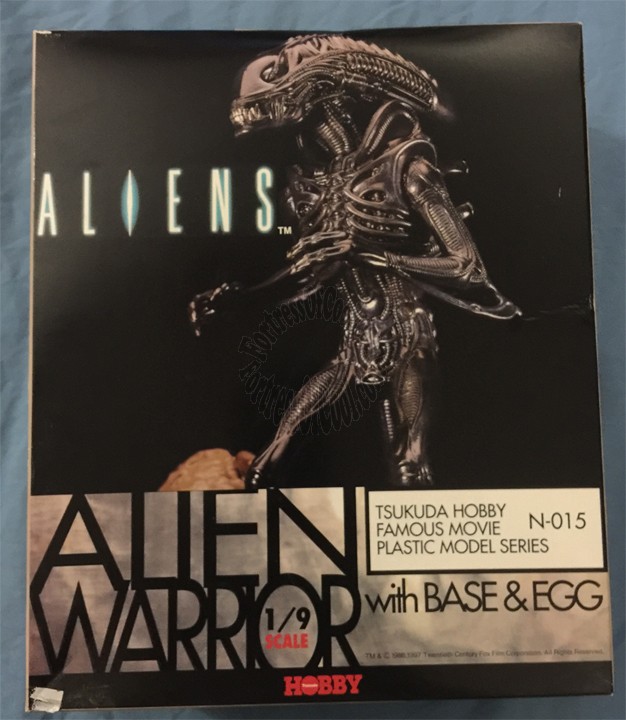 ALIENS ALIEN WARRIOR WITH BASE AND EGG MODEL KIT 