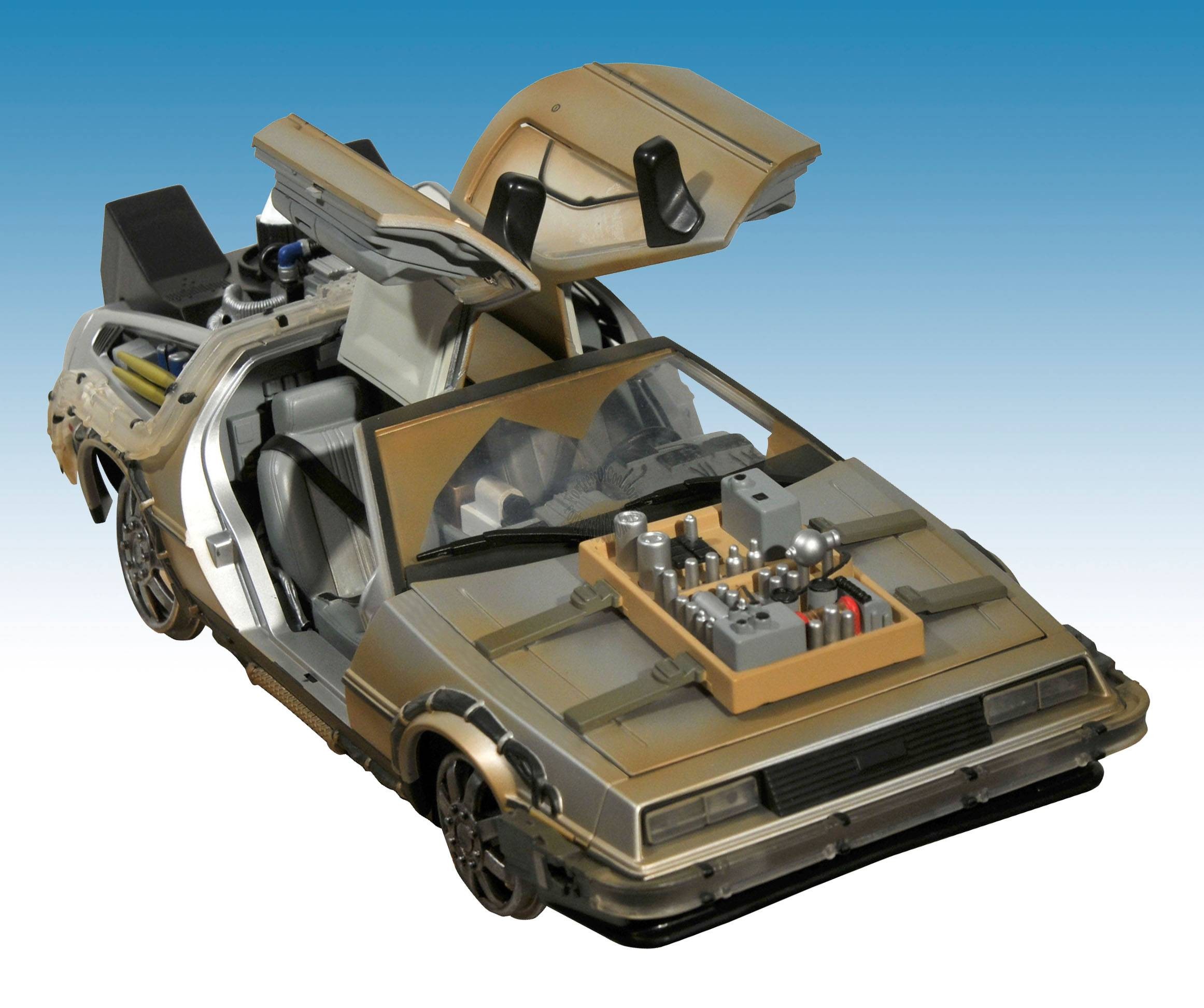 BACK TO THE FUTURE III RAIL READY TIME MACHINE 1/15 Scale