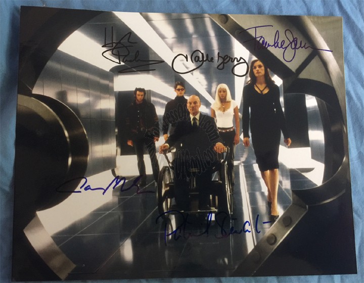 X-MEN CAST AUTOGRAPHED 8x10 PHOTO - SIGNED BY HUGH JACKMAN, HALLE BERRY, FAMKE JANNSE, JAMES MARSDEN, AND PATRICK STEWART