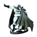 BATMAN BLACK AND WHITE STATUE ANDY KUBERT (NEW - SEALED)