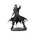 BATMAN BLACK & WHITE THE BATMAN WHO LAUGHS STATUE