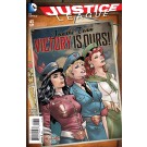 JUSTICE LEAGUE #43 BOMBSHELLS VARIANT EDITION